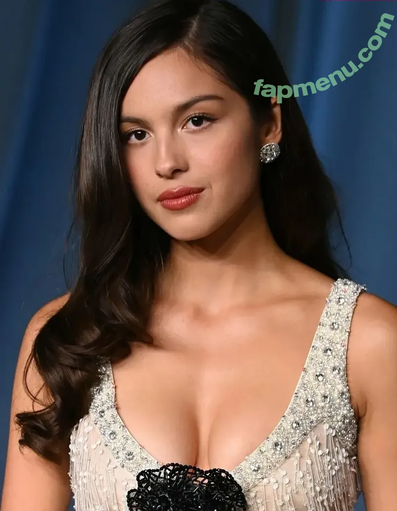 Olivia Rodrigo nude photo #4610 (oliviarodrigo)