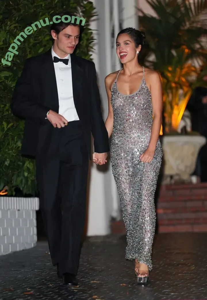 Olivia Rodrigo nude photo #4621 (oliviarodrigo)