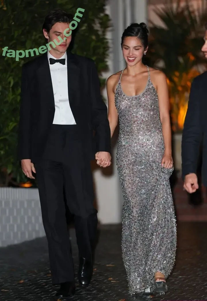 Olivia Rodrigo nude photo #4622 (oliviarodrigo)