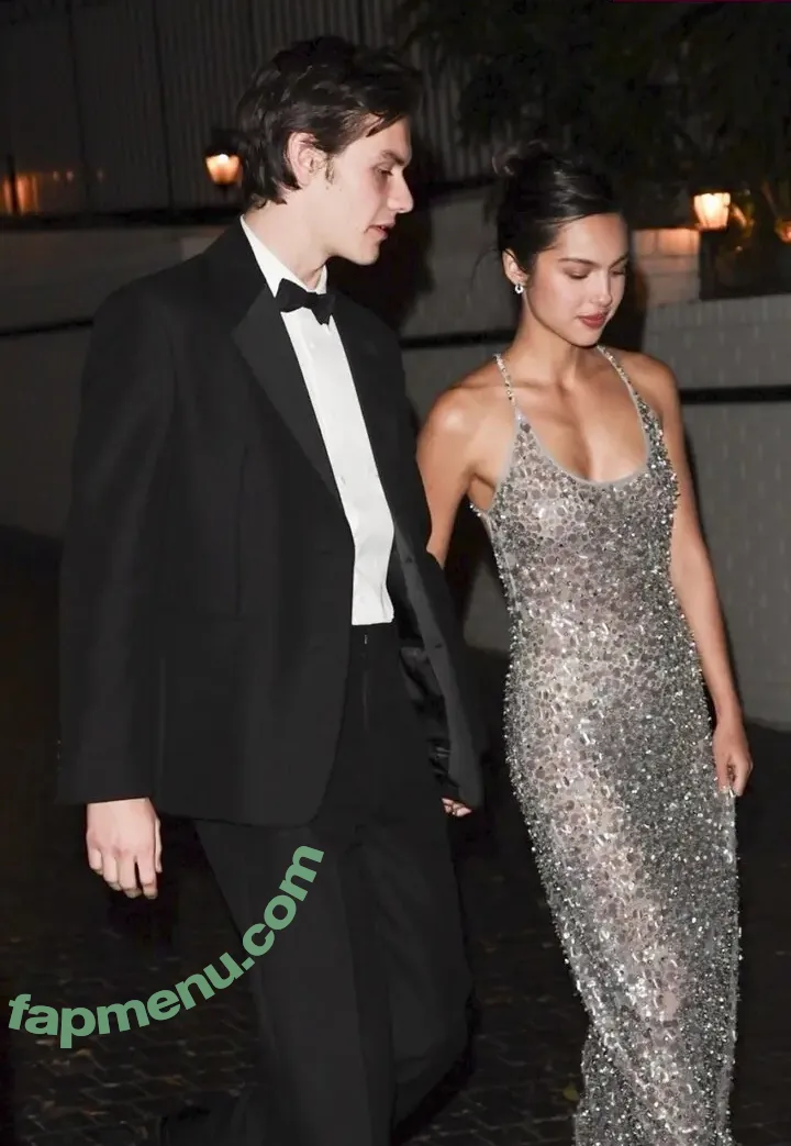 Olivia Rodrigo nude photo #4624 (oliviarodrigo)