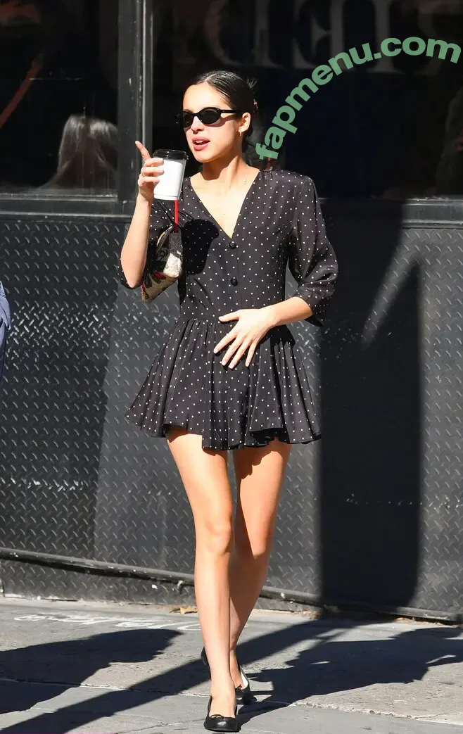 Olivia Rodrigo nude photo #4672 (oliviarodrigo)