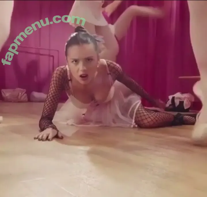 Olivia Rodrigo nude photo #4758 (oliviarodrigo)