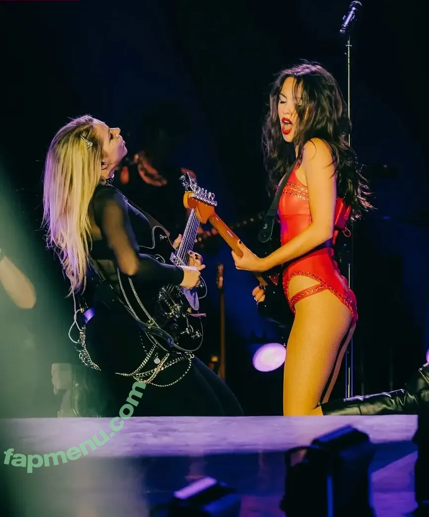 Olivia Rodrigo nude photo #4766 (oliviarodrigo)