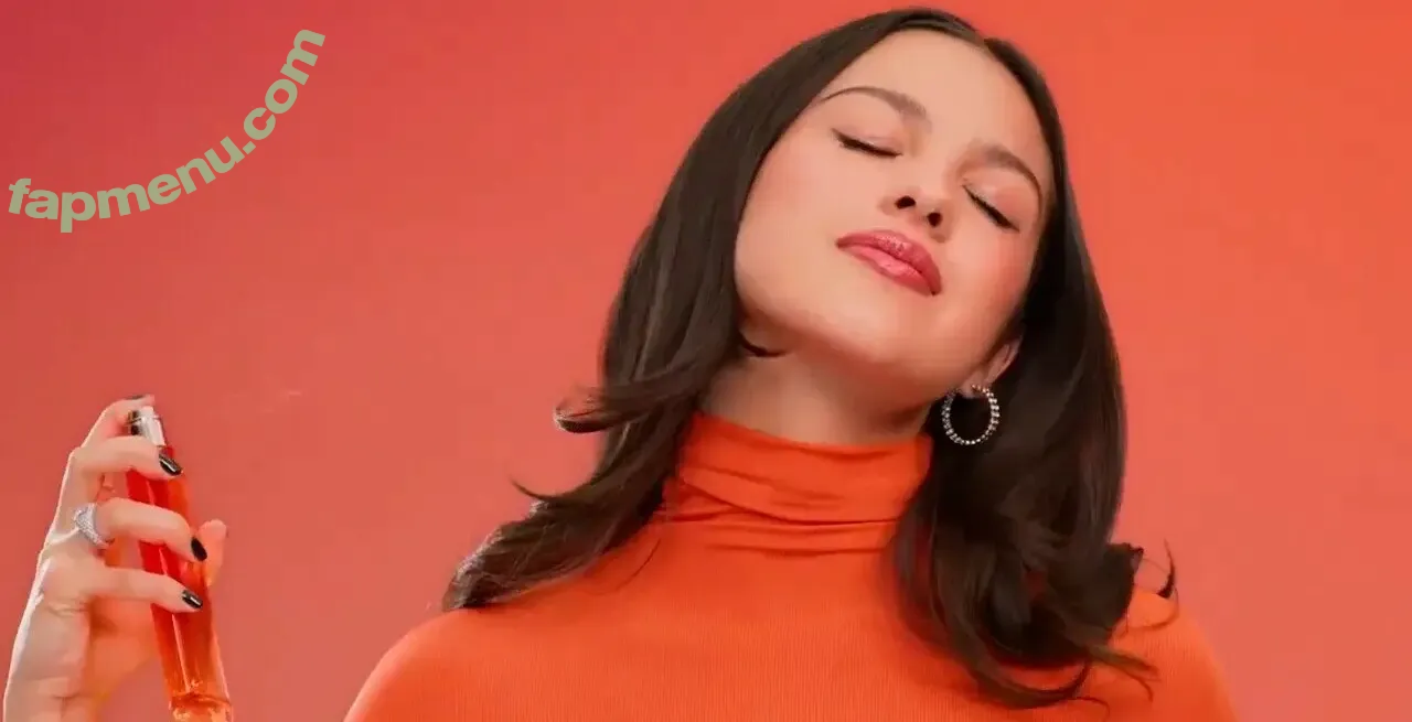 Olivia Rodrigo nude photo #4832 (oliviarodrigo)