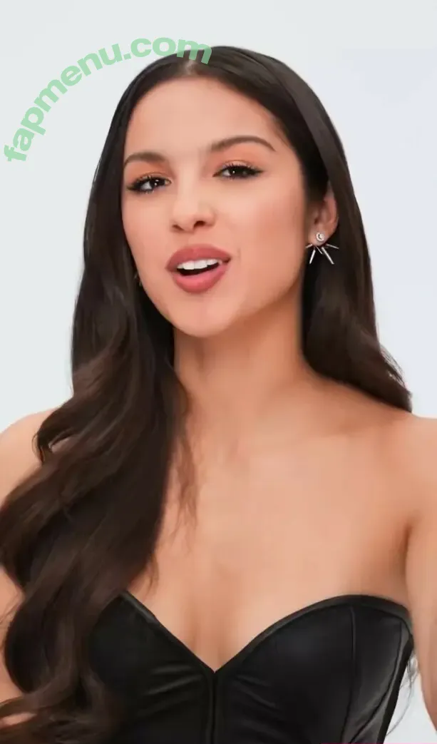 Olivia Rodrigo nude photo #4840 (oliviarodrigo)