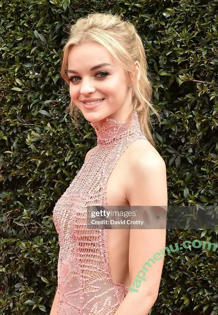 Olivia Rose Keegan nude photo #0028 (oliviarosekeegan)