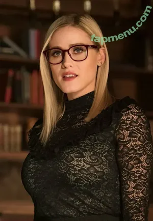 Olivia Taylor Dudley / oliviataylordudley nude photo #0220