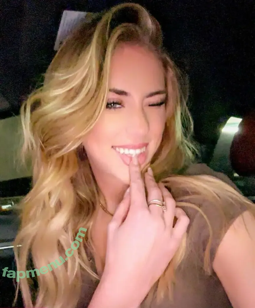 Olivia Thomas nude photo #0004 (livxoxo00 / olivia.paige6)
