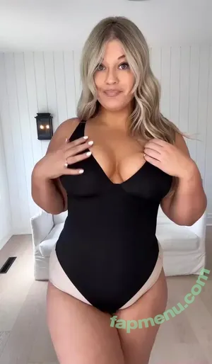 Olivia Tierney Instagram Influencer / oliviafredacurves nude photo #0003