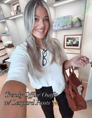 Olivia Tierney / oliviafredacurves nude photo #0012