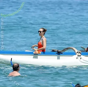 Olivia Wilde / olivia_wilde22 / oliviawilde nude photo #3929