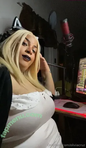 oliviacruz / theoliviacruz nude photo #0011
