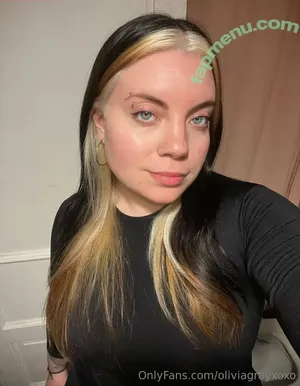 oliviagrayxoxo / oliviagrayx nude photo #0019