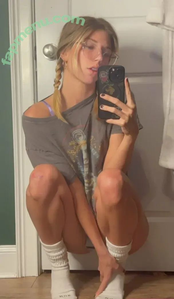 oliviahansley nude photo #0019 (oliviahansleyy_)