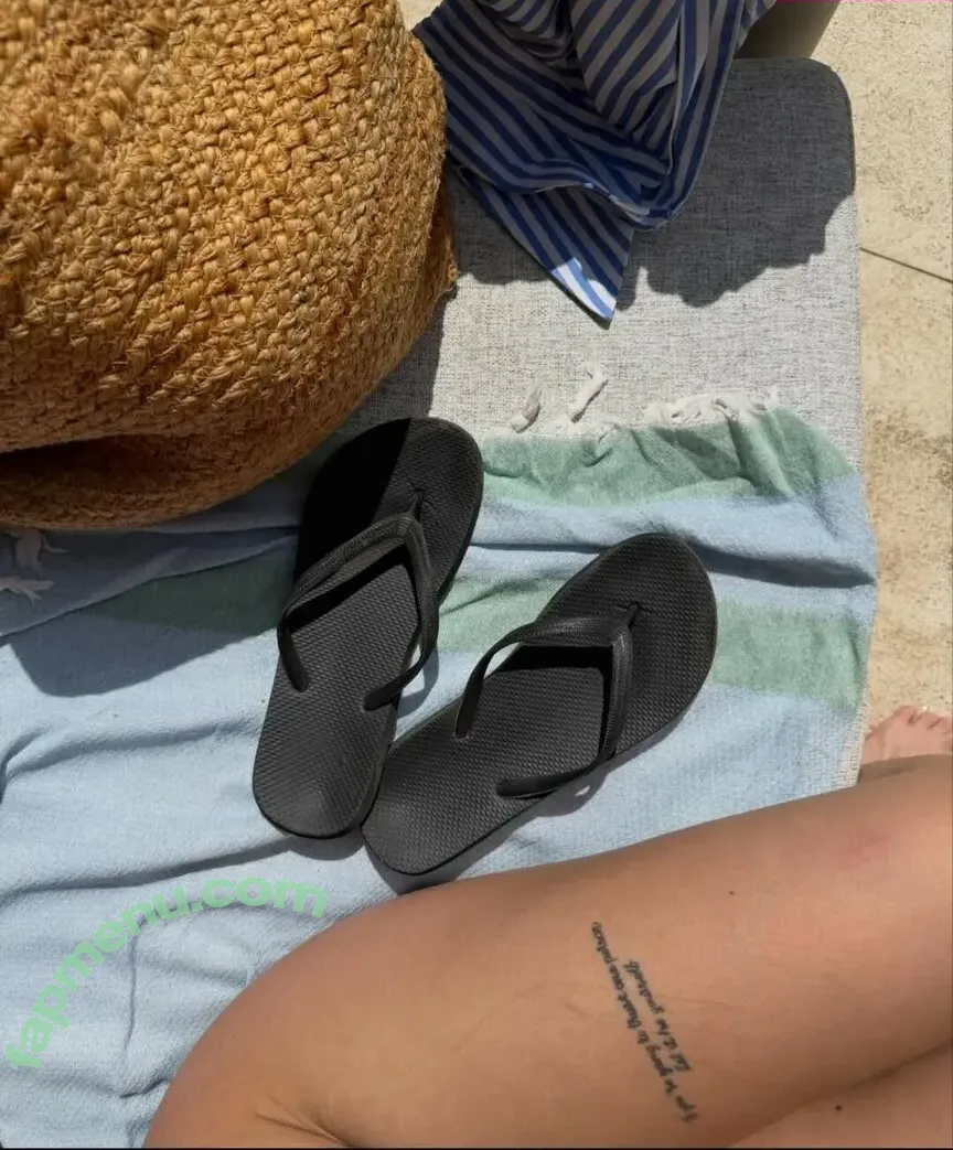 Oliviaidafals nude photo #0022 (Dekaldermigtroublemaker / OliviaFals / oliviaidaafals)