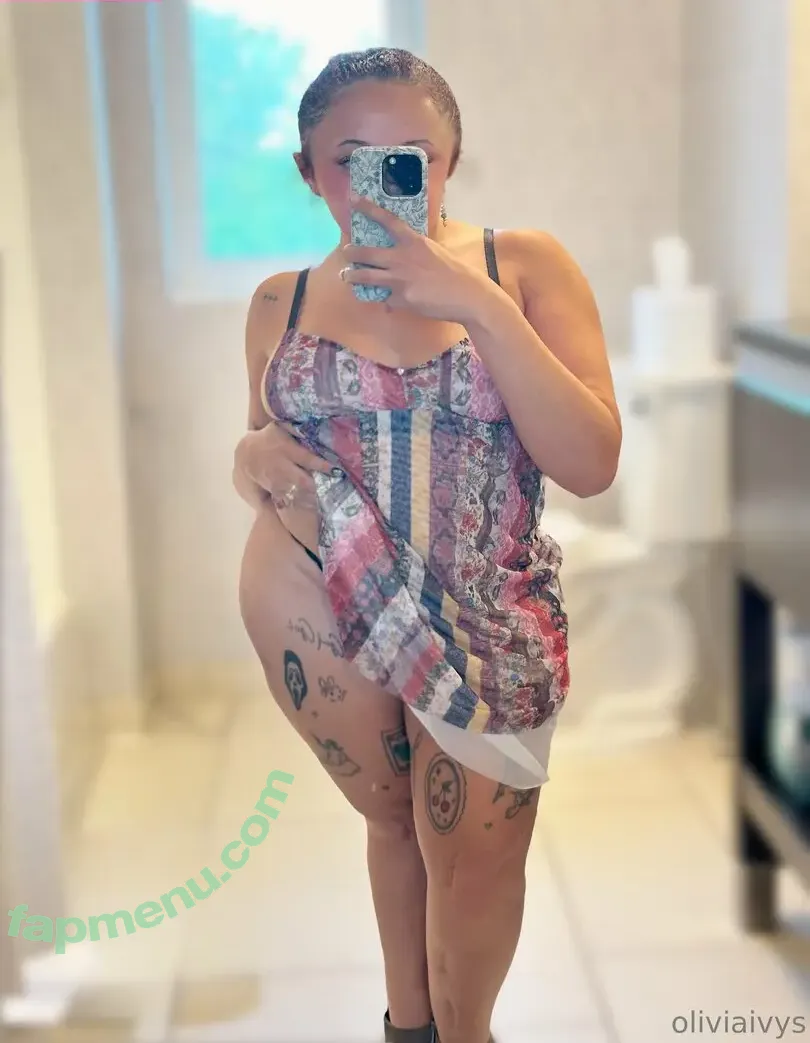 oliviaivys nude photo #0051 (World's Tightest Pussy / oliviaivyss)