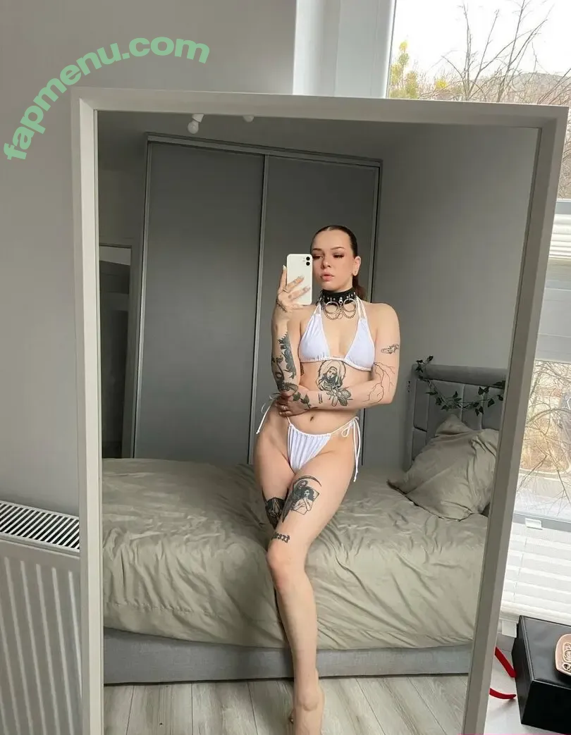 oliviaola_x nude photo #0025 (oliviaola_x)
