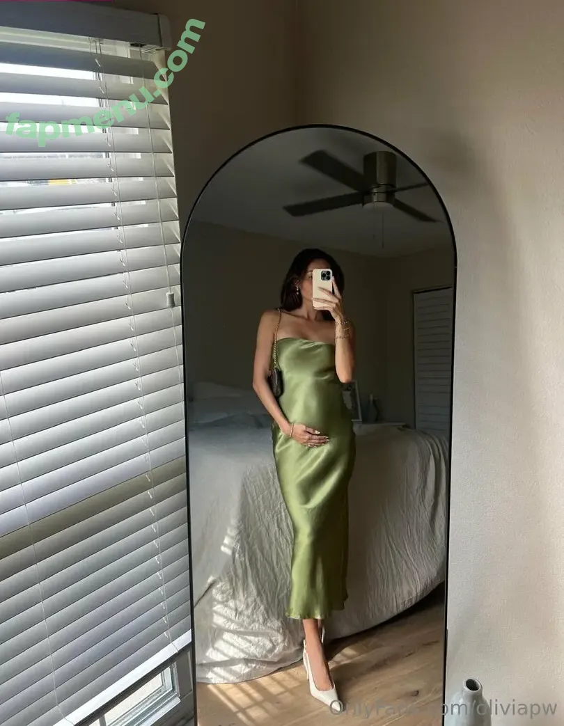 oliviapw nude photo #0025 (oliviapw)