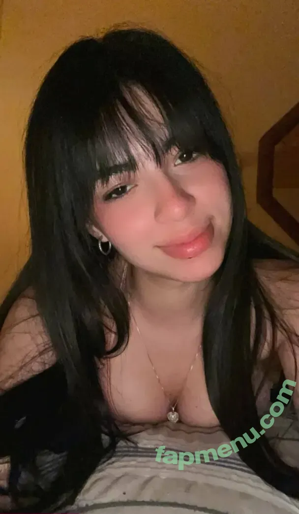 oliviawildofficial nude photo #0225 (oliviawilde)