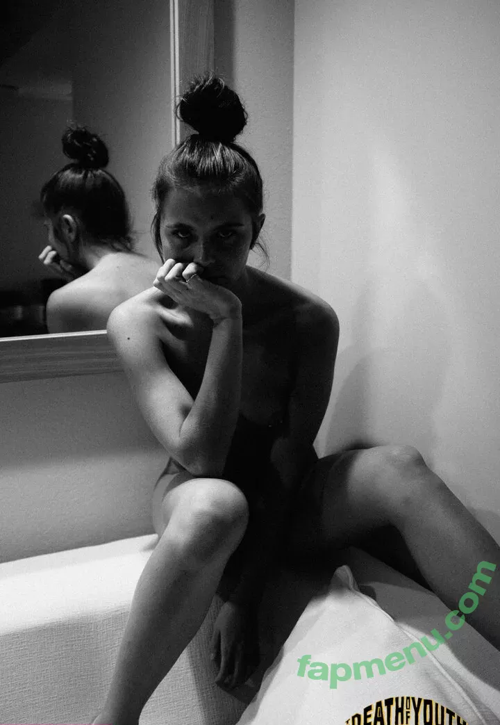 Oliwia Pawelczak nude photo #0077 (oliwiaorwhatever)
