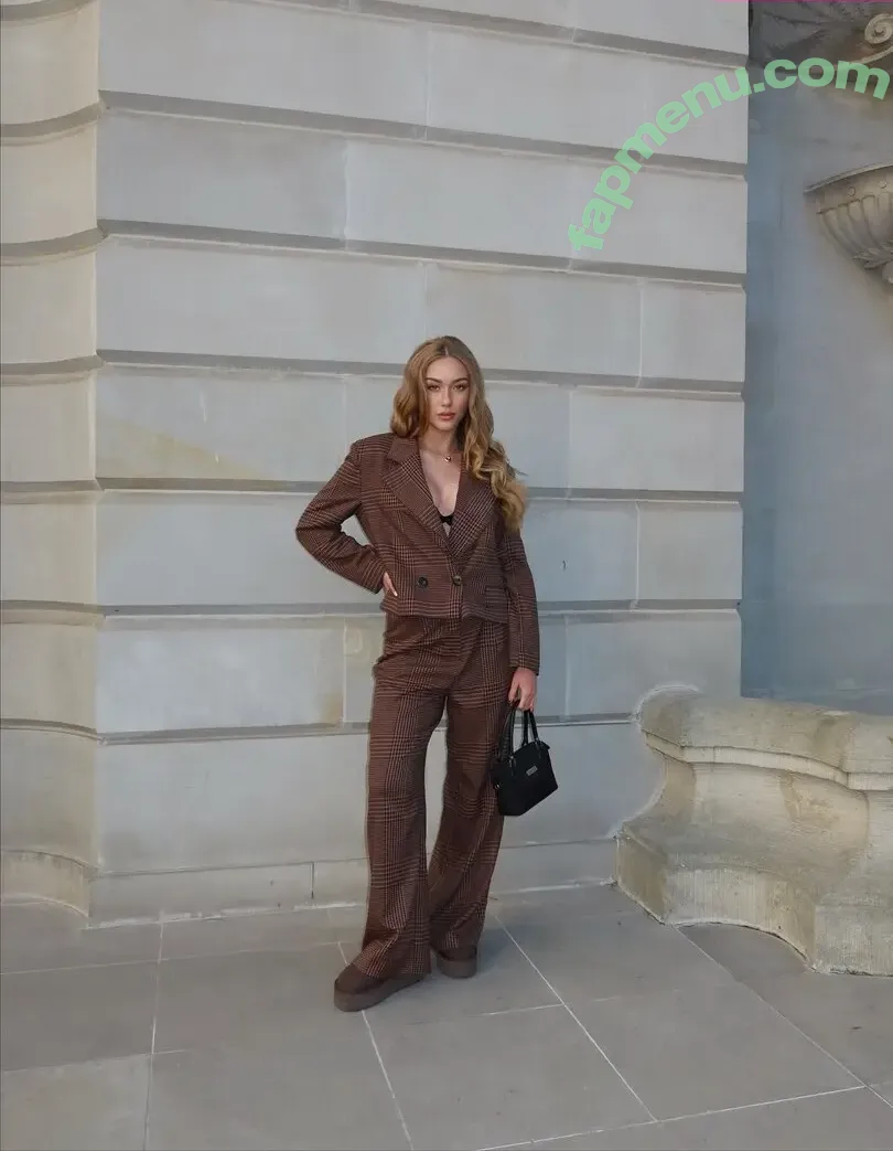 Oliwia Petryna nude photo #0084 (oliwia_petryna)