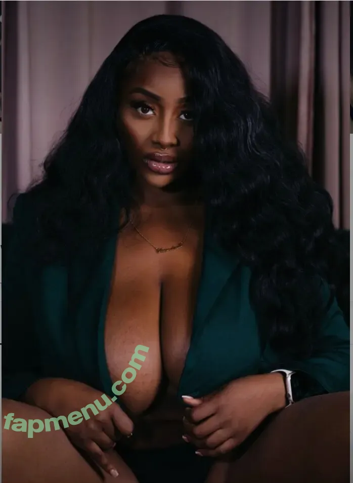 Oluwalinda nude photo #0011 (Oluwalinda)