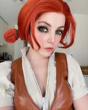 Olyashaa / deepfake / olyashaa_official / olyashaasaxon nude photo #0323