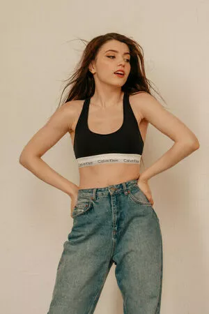 Olyashaa / deepfake / olyashaa_official / olyashaasaxon nude photo #0358