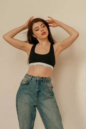 Olyashaa / deepfake / olyashaa_official / olyashaasaxon nude photo #0359