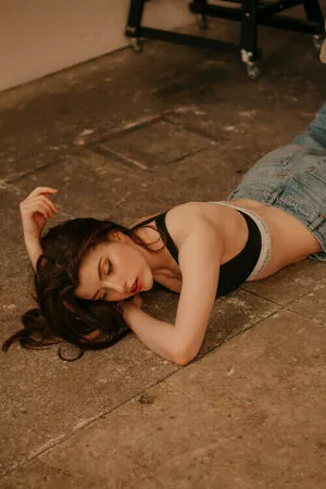 Olyashaa / deepfake / olyashaa_official / olyashaasaxon nude photo #0388