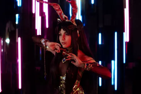 Olyashaa / deepfake / olyashaa_official / olyashaasaxon nude photo #0509