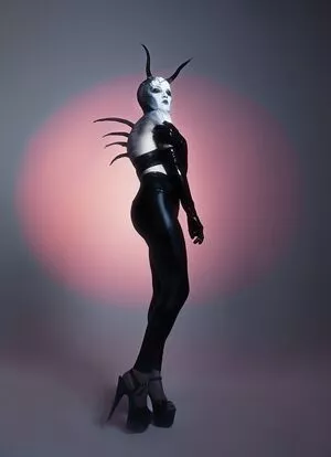 Olyashaa / deepfake / olyashaa_official / olyashaasaxon nude photo #0556