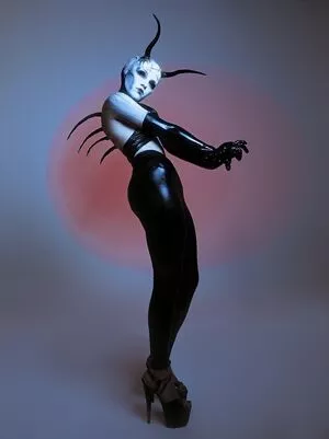 Olyashaa / deepfake / olyashaa_official / olyashaasaxon nude photo #0558