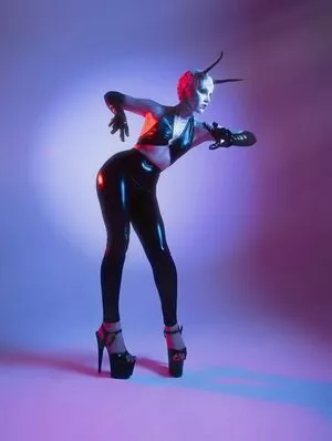 Olyashaa / deepfake / olyashaa_official / olyashaasaxon nude photo #0562