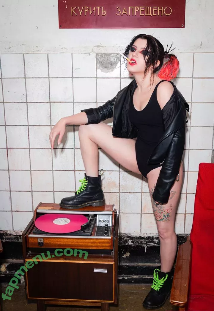 Olyashaa nude photo #0346 (deepfake / olyashaa_official / olyashaasaxon)