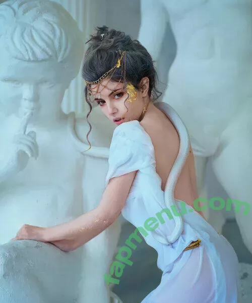 Olyashaa nude photo #0356 (deepfake / olyashaa_official / olyashaasaxon)