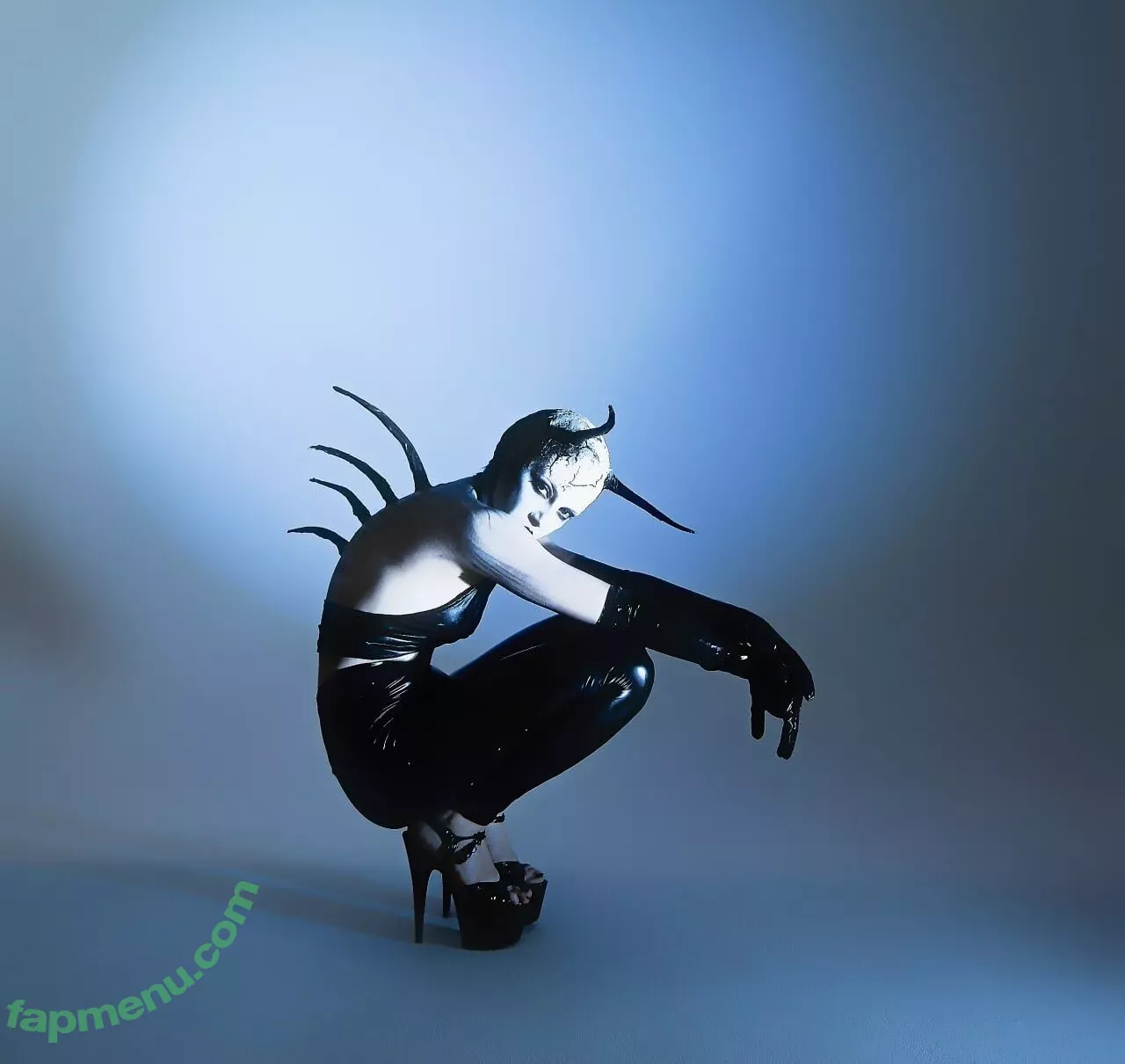 Olyashaa nude photo #0553 (deepfake / olyashaa_official / olyashaasaxon)