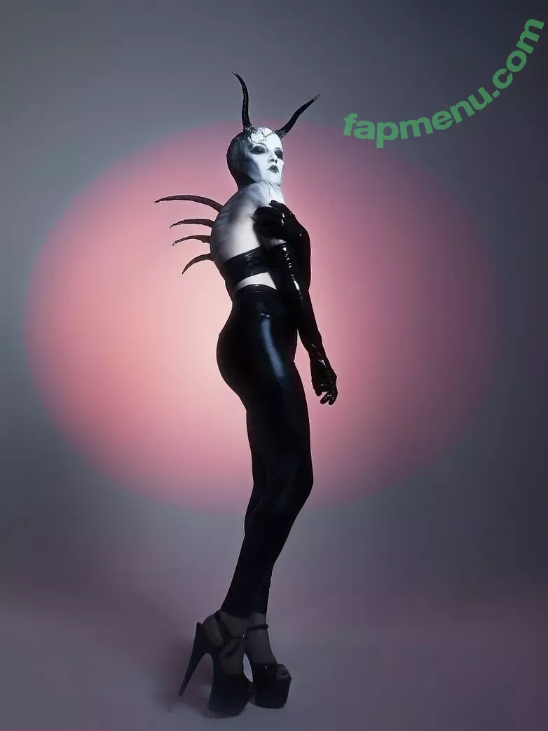 Olyashaa nude photo #0556 (deepfake / olyashaa_official / olyashaasaxon)