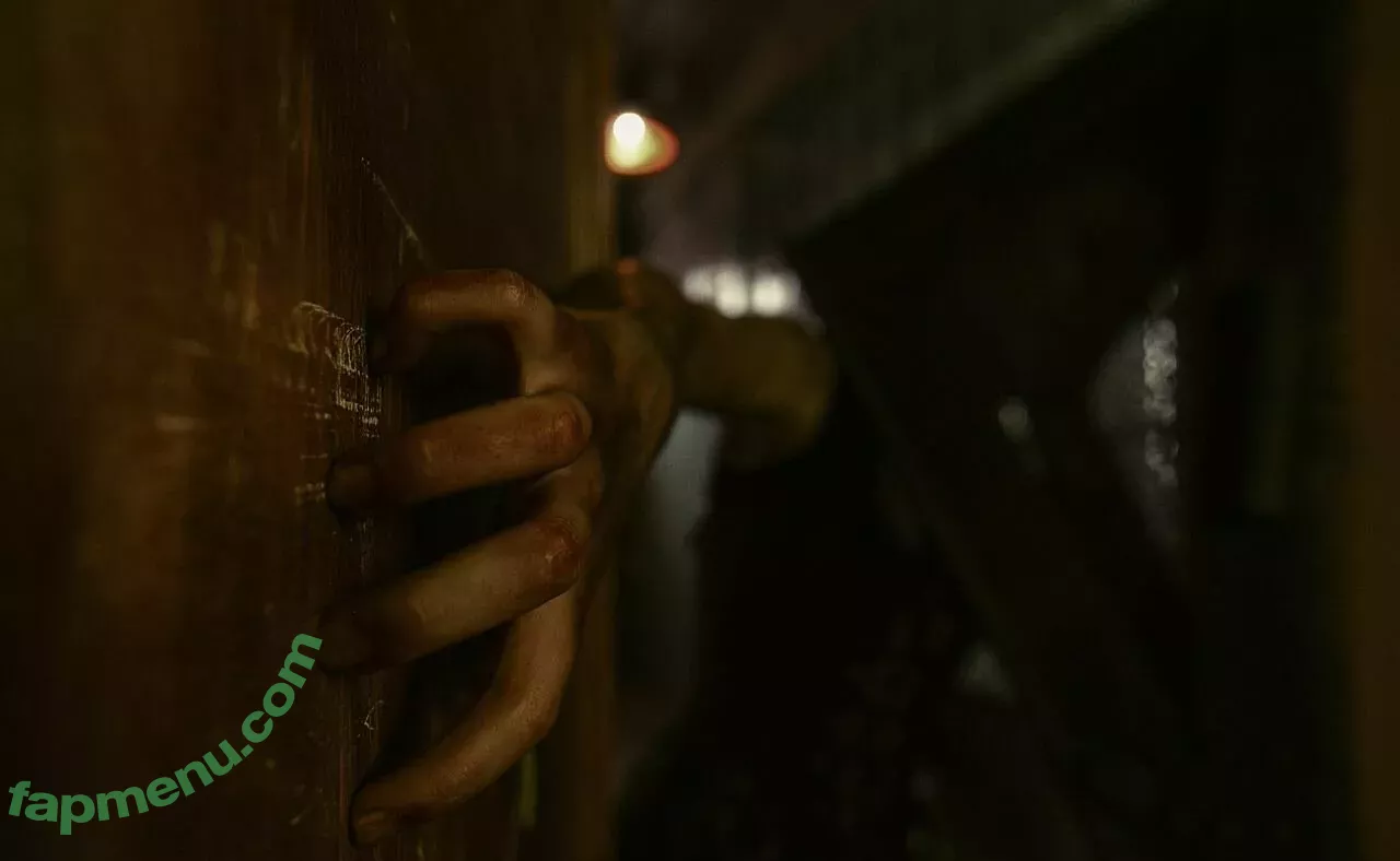 Olyashaa nude photo #0570 (deepfake / olyashaa_official / olyashaasaxon)