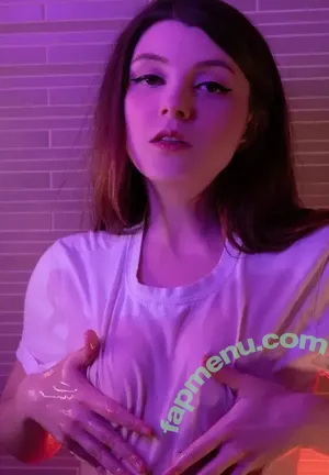 Olyashaa / deepfake / olyashaasaxon nude photo #2148