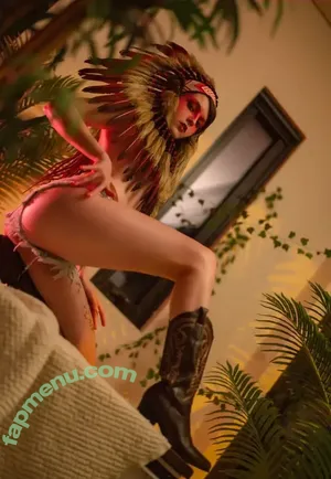 Olyashaa / deepfake / olyashaa_official / olyashaasaxon nude photo #2184