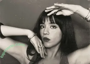 Om4ly nude photo #0539