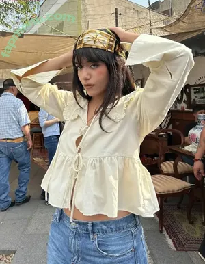 Om4ly nude photo #0629