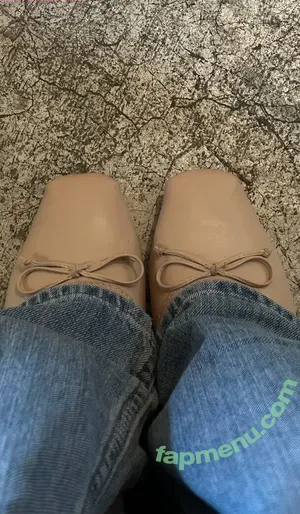 Om4ly nude photo #0776