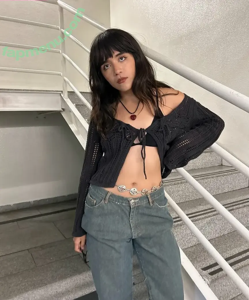 Om4ly nude photo #0067 (Om4ly)