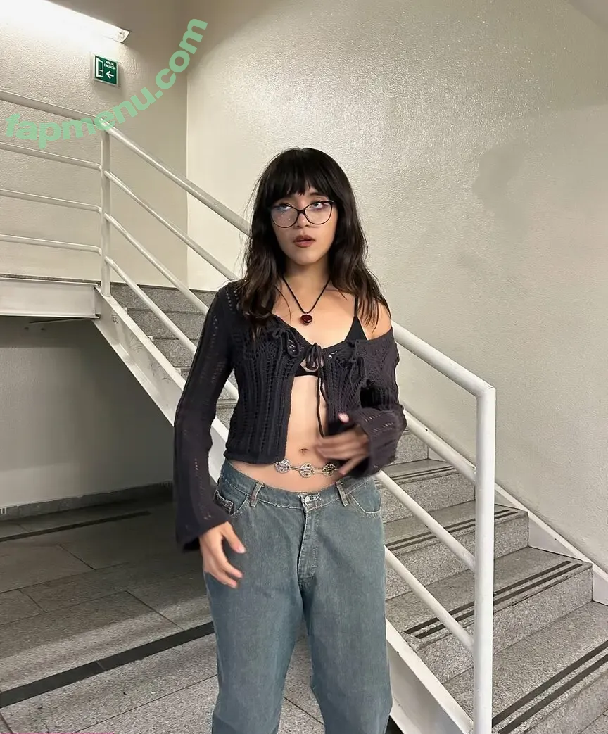 Om4ly nude photo #0068 (Om4ly)