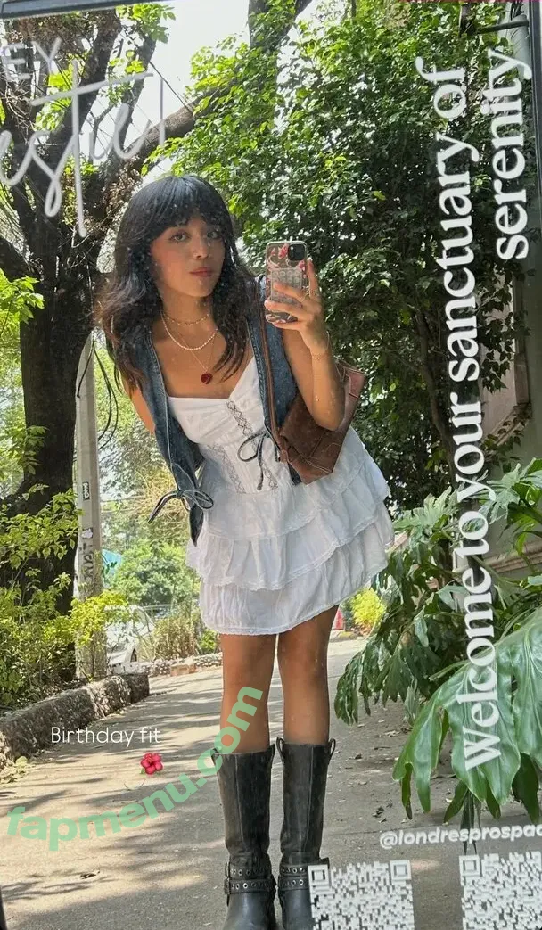Om4ly nude photo #0082 (Om4ly)