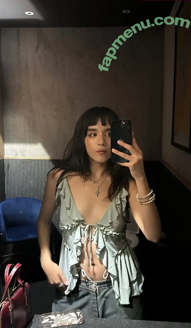 Om4ly nude photo #0099 (Om4ly)