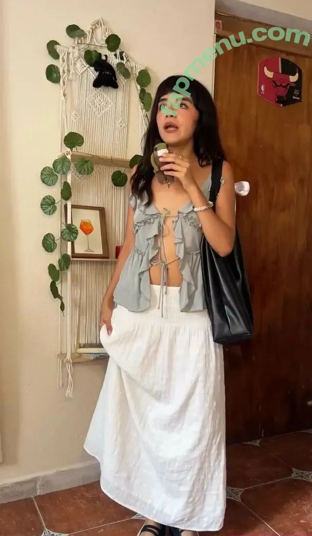 Om4ly nude photo #0129 (Om4ly)