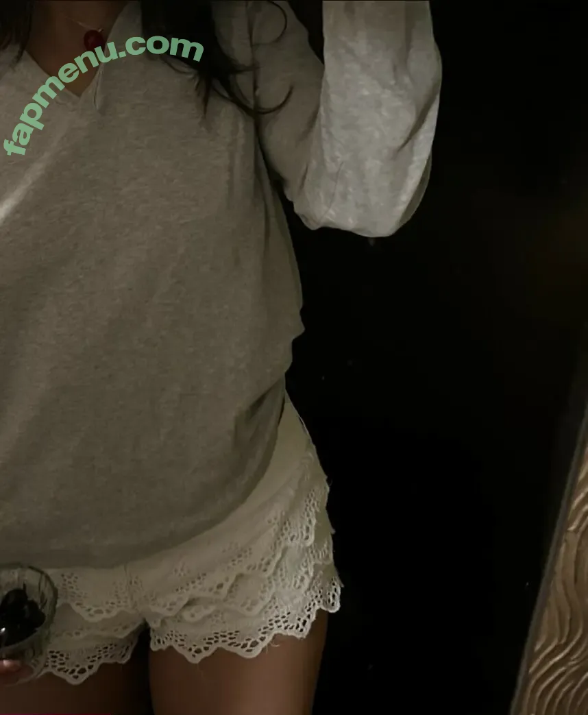 Om4ly nude photo #0374 (Om4ly)